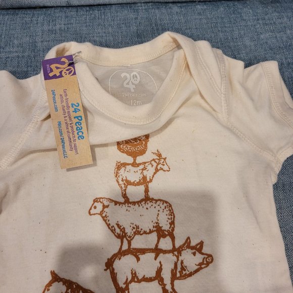 24 Peace Onsie - Animal Stack for 12 month old - Picture 3 of 3